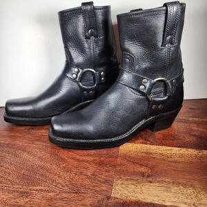 Frye Women's Harness Black Leather Boots Size 9.5M New Made In USA